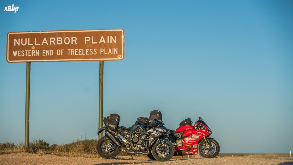 Ninja H2_Ducati Panigale_1299_touring_roadtrip_australia_nullarbor