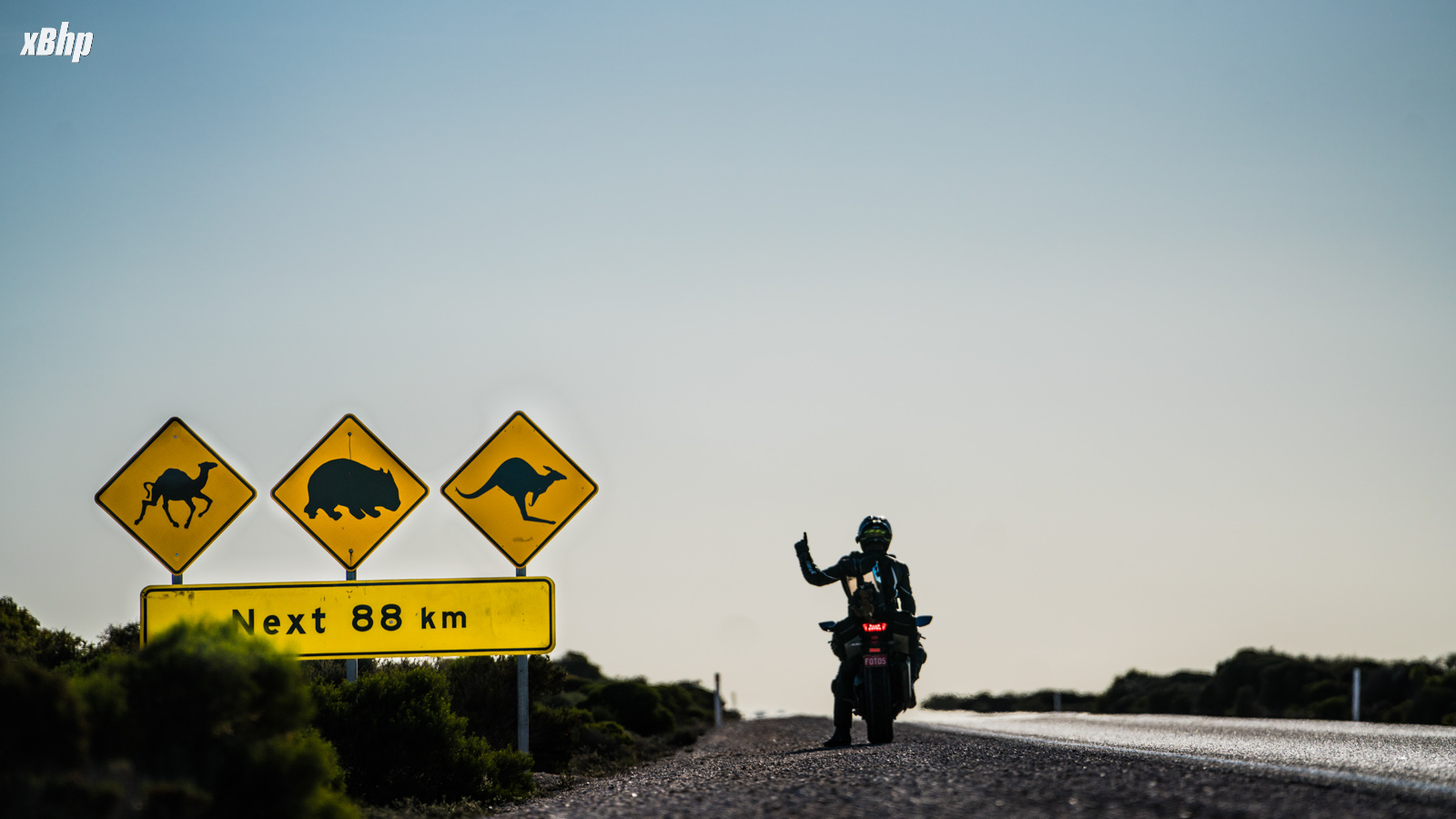 Ninja H2_Ducati Panigale_1299_touring_roadtrip_australia_nullarbor