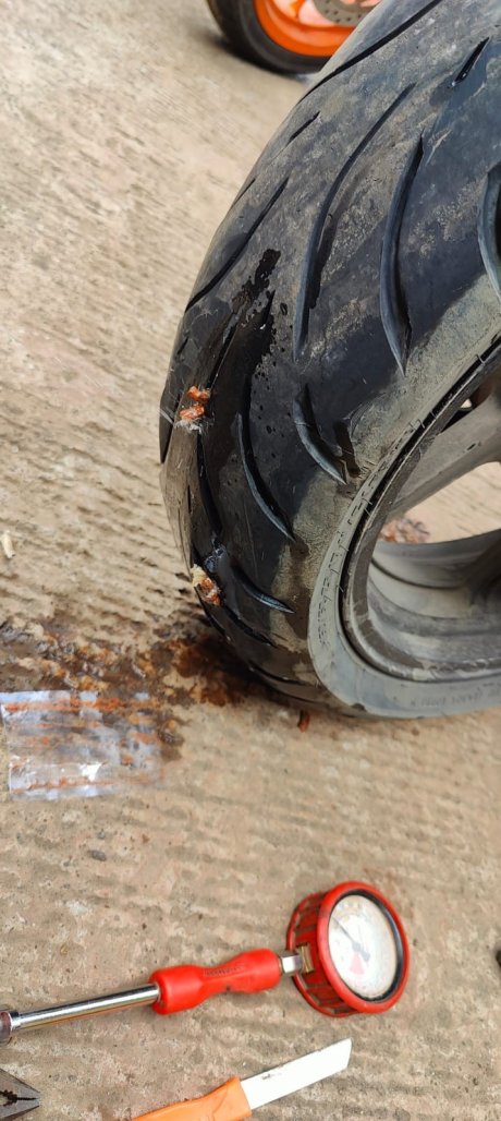 Click image for larger version

Name:	D1 Ritesh Puncture.jpg
Views:	184
Size:	105.2 KB
ID:	2240299