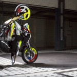 Chris Pfeiffer BMW/TVS Concept 310 Stunt 12 o'clock wheelie