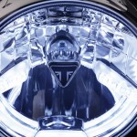 Bonneville_T120_Details_Headlight_Closeup