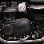 StreetTwin_Detail_11_0037