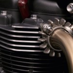 Street_Twin_Detail_Header_Pipe_Exhaust_Clamp