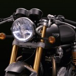 Thruxton_R_Detail_Headlight