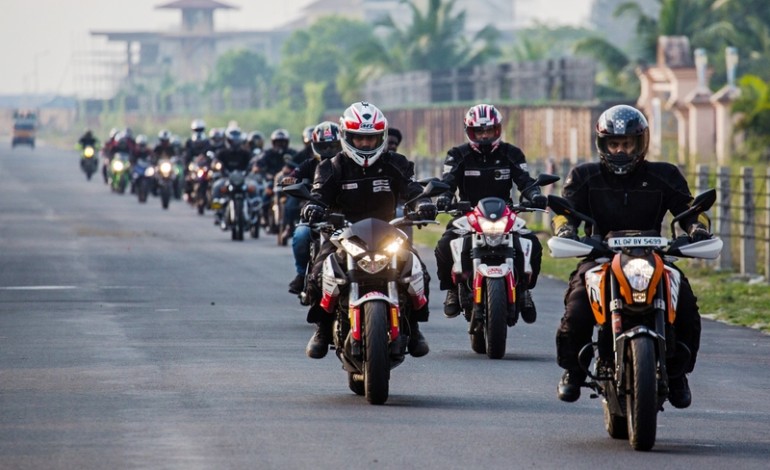 Two Wheelers Auto Headlamp: Mandatory From 2017