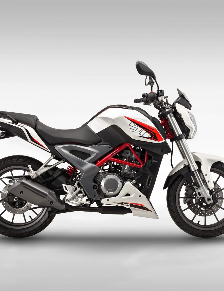 Benelli unveils BN251 – single cylinder 250 cc bike – to be headed to India soon!
