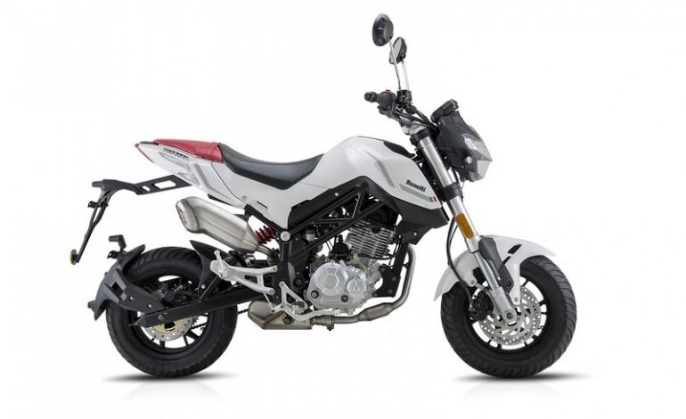 Benelli Tornado Naked T  introduced at EICMA 2015
