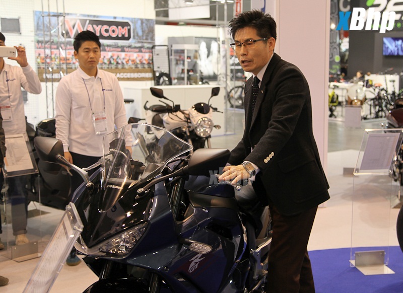 Hyosung GT300R-5