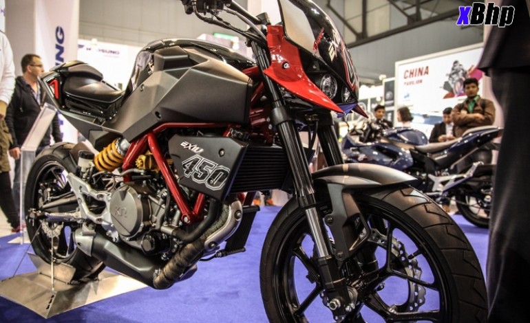 Hyosung GD450 showcased at EICMA