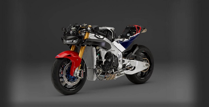 Honda-RC213V-S-handover 2
