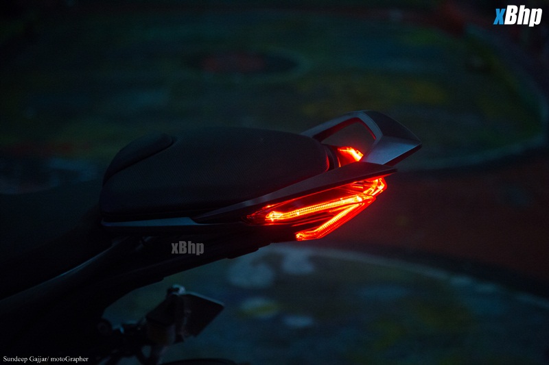 MV Agusta Tourismo Veloce 800 09