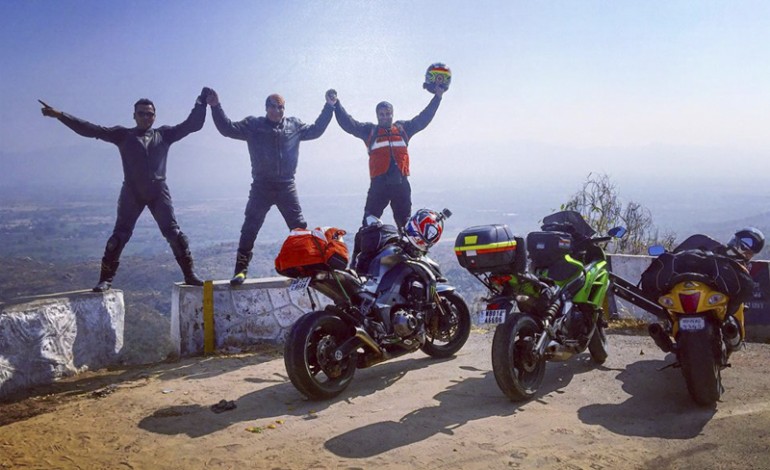 East to West : Superbiking Across the Country