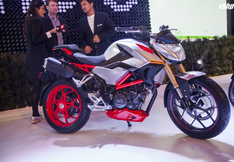 Hero unveils Xtreme 200, iSmart110 and more at Auto Expo!