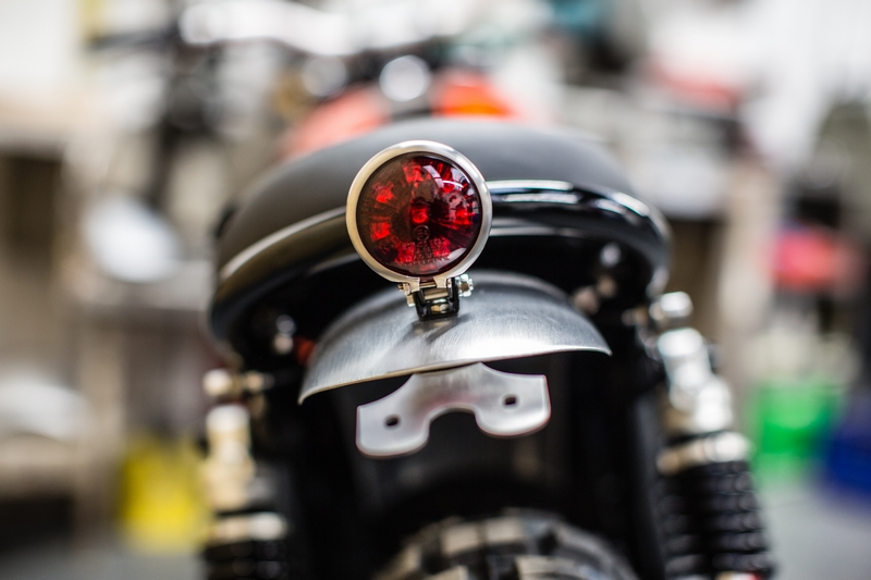 DAO_Custom_StreetTwin-24