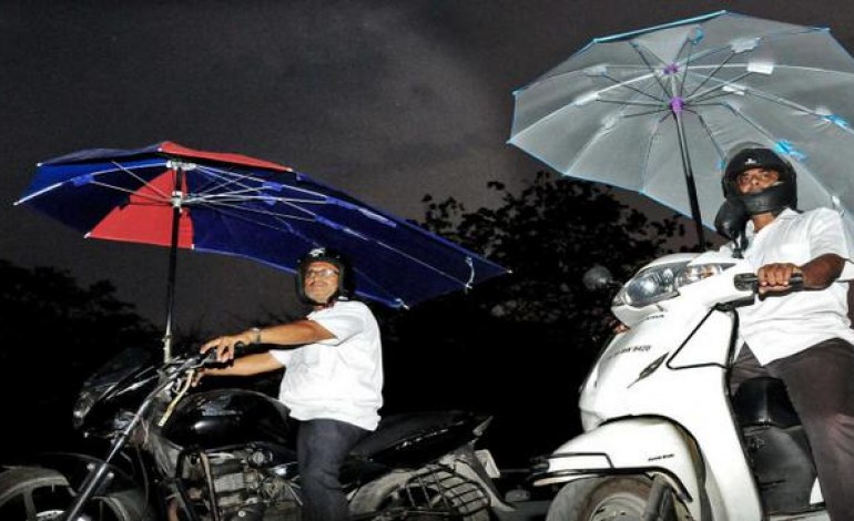 Two Wheeler Umbrella, an over-head gear to your summer rescue