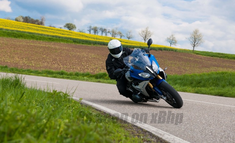 Metzeler Roadtec 01 Sport Touring Tyre Introduced