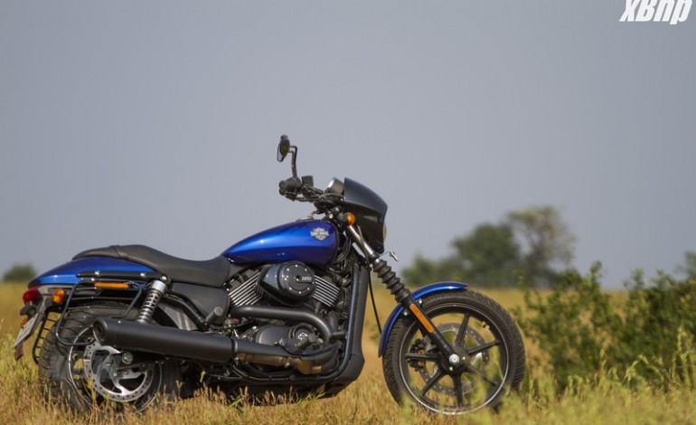 Motor Vehicle Bill 2016 Passed, Helmet-less riders to be fined INR 1000
