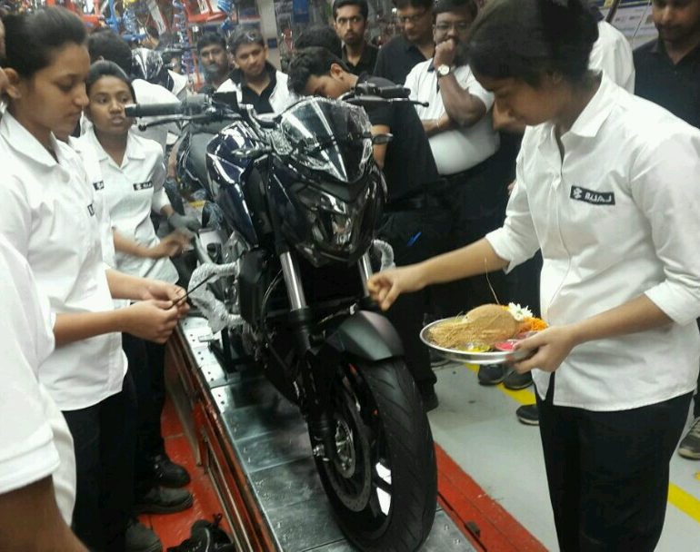 Bajaj starts production of 400cc motorcycle at Chakan!