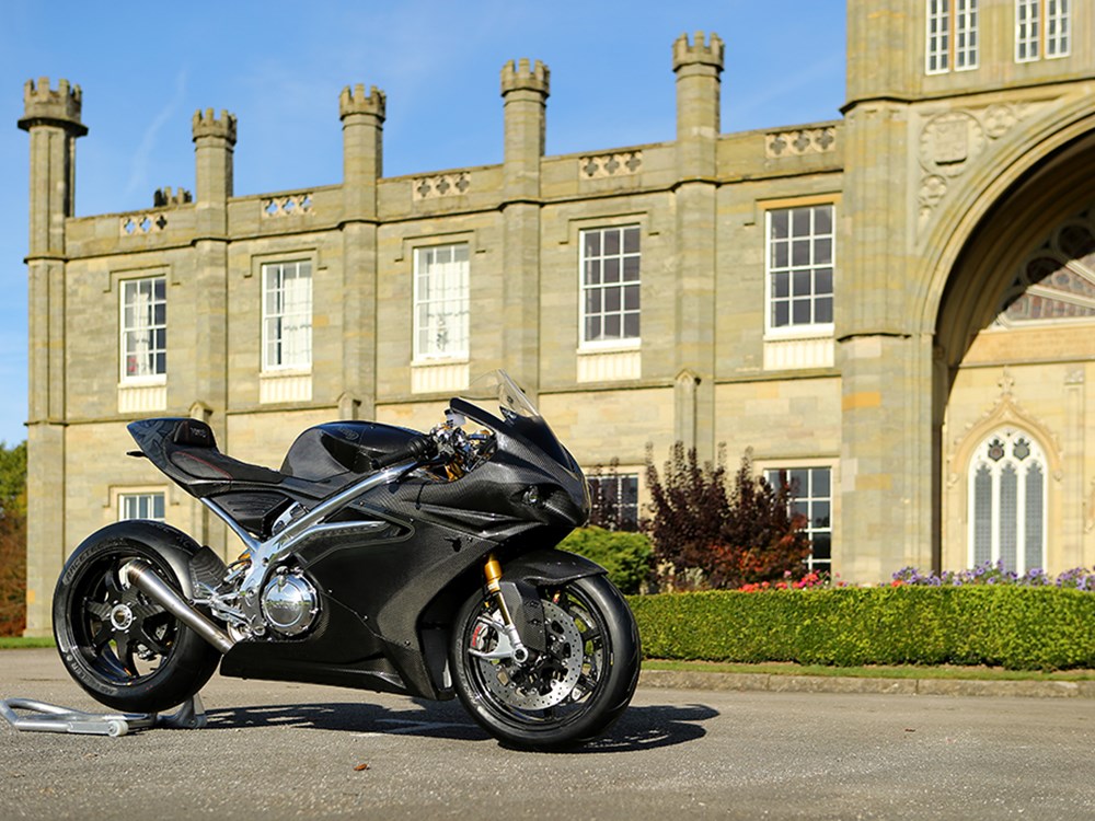 Norton_V4_RR_04