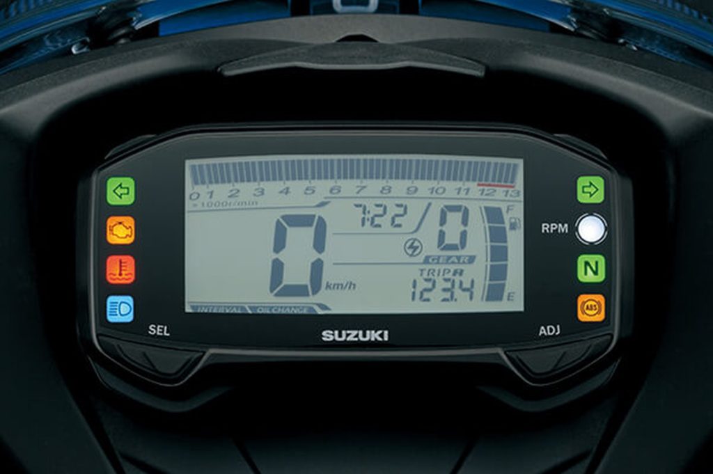 Suzuki-GSX-R-S-150-2-1024x681