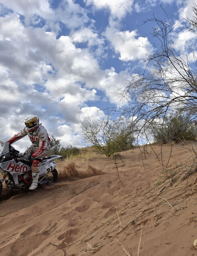 Dakar 2017: Stage 11: Santosh moves up the rankings!