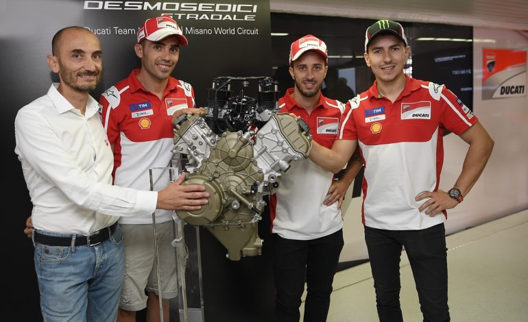 Ducati unveils a new Desmosedici Stradale V4 engine soon to go into Production