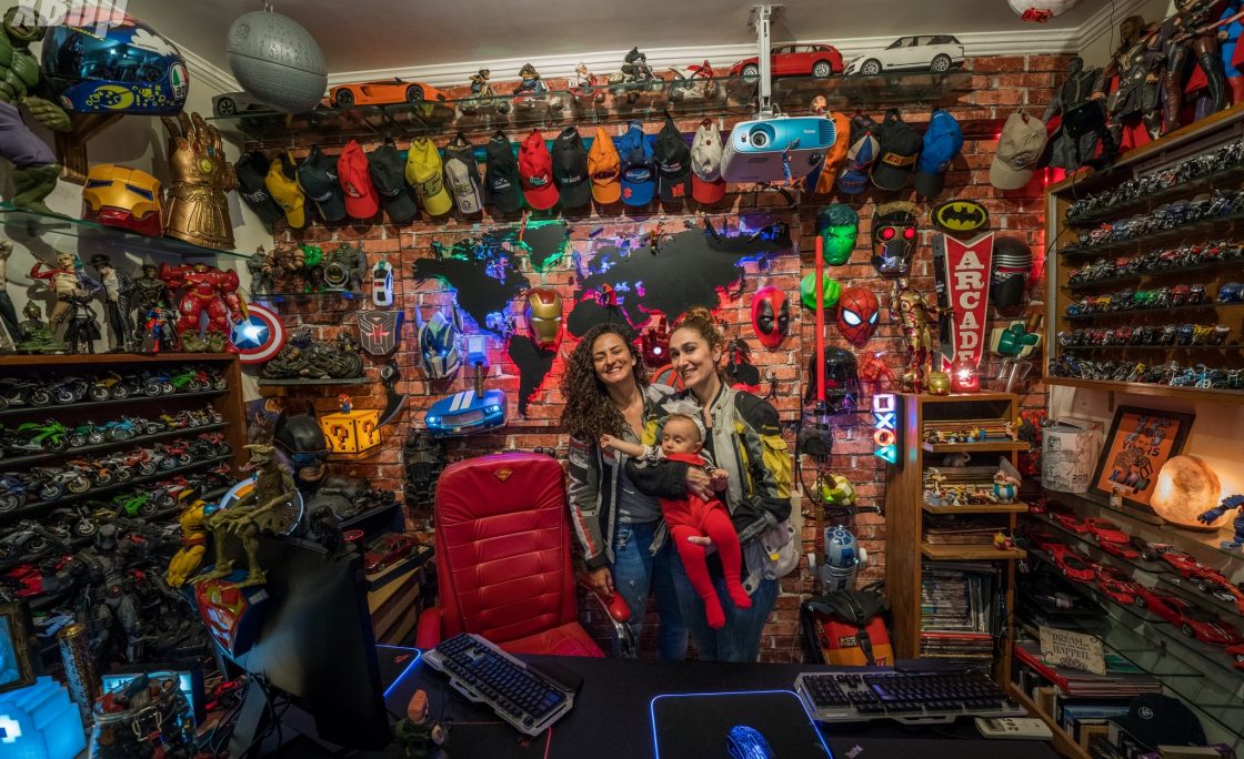 #xBhpTalks: Superwomen in helmets and riding gear (Dr. Maral & Asil)