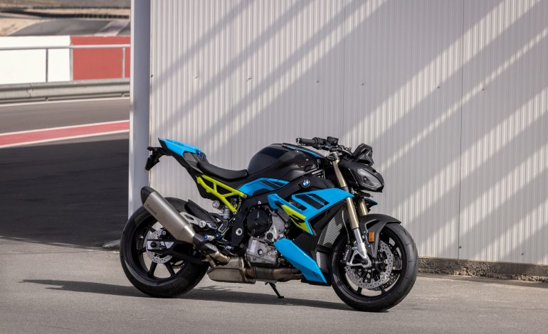 2025 S 1000 R unveiled by BMW Motorrad