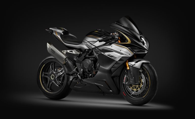 MV Agusta F3 Competizione gains power and loses weight