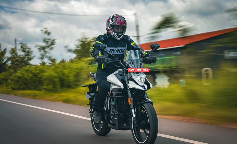 Why Are More Motorcycle Enthusiasts Moving Towards Electric Bikes?